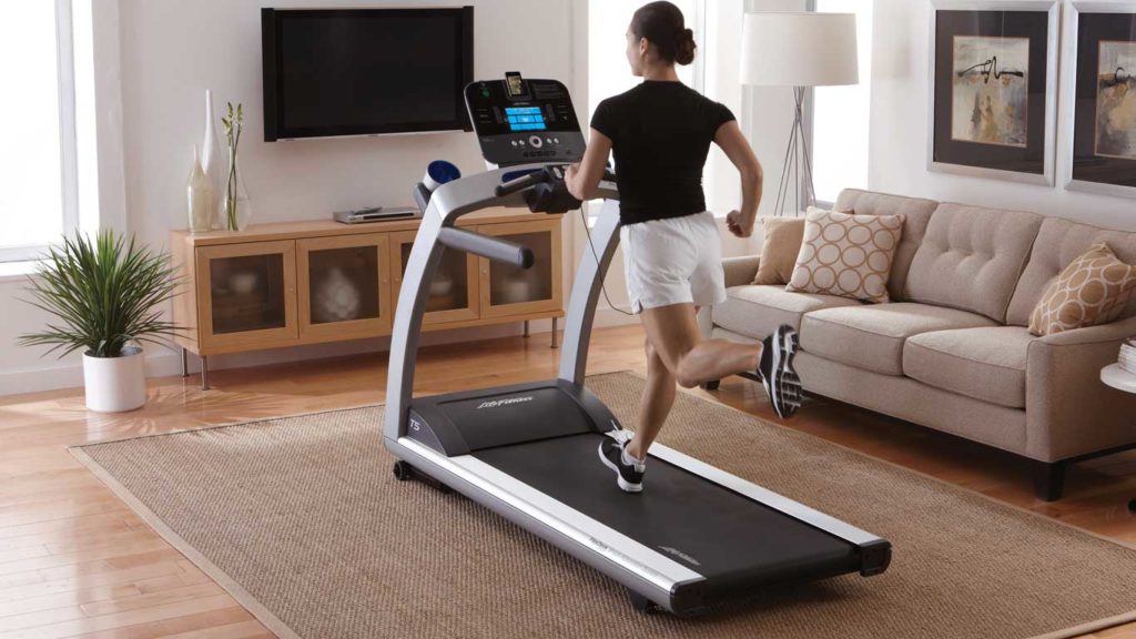 What You Should Consider When Buying A Treadmill For Your Home Gym